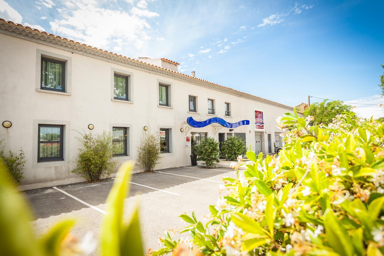 Les Jardins Du Canal Piscine Chauffee Aigues-Mortes Exterior photo