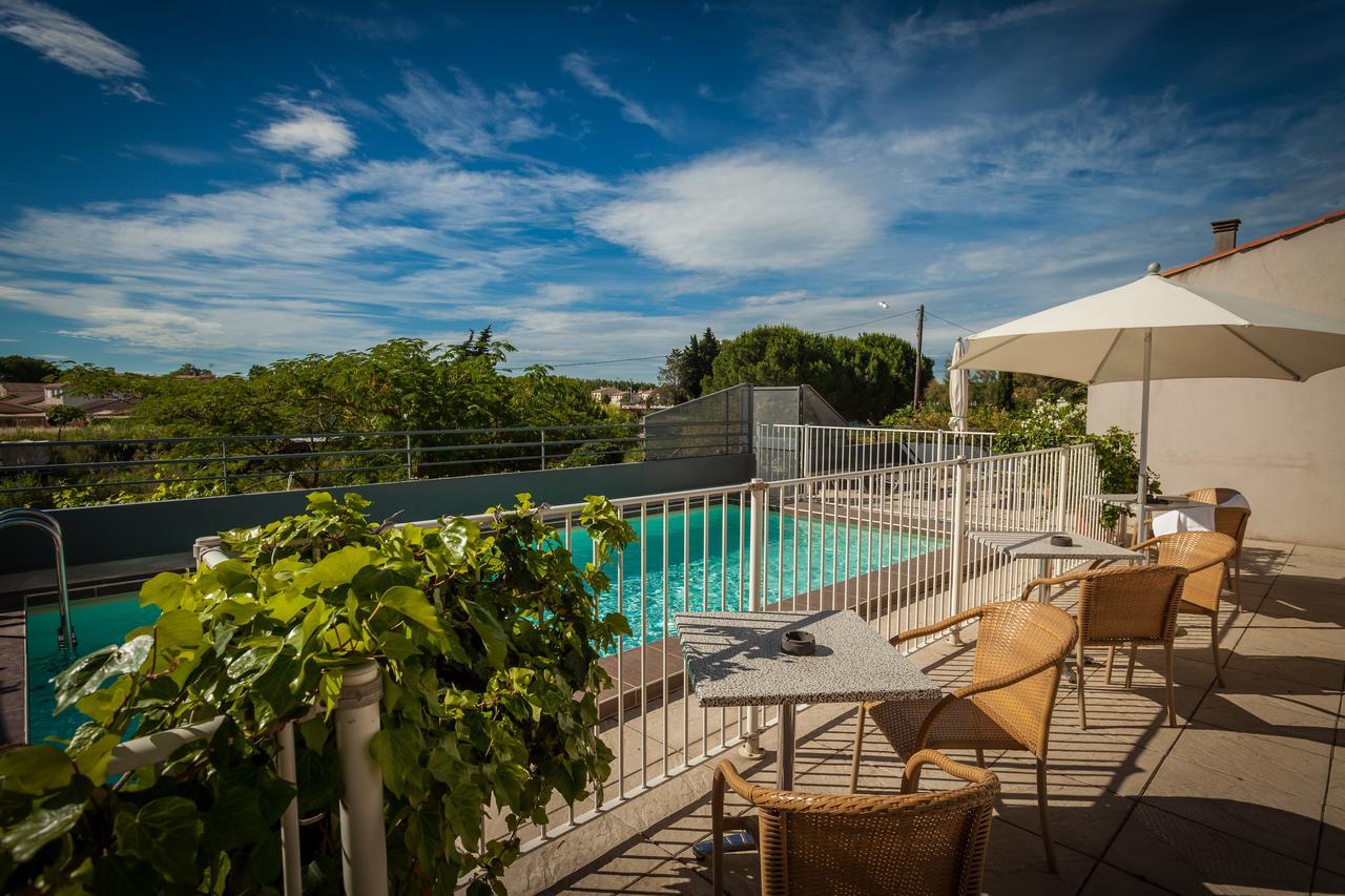 Les Jardins Du Canal Piscine Chauffee Aigues-Mortes Exterior photo